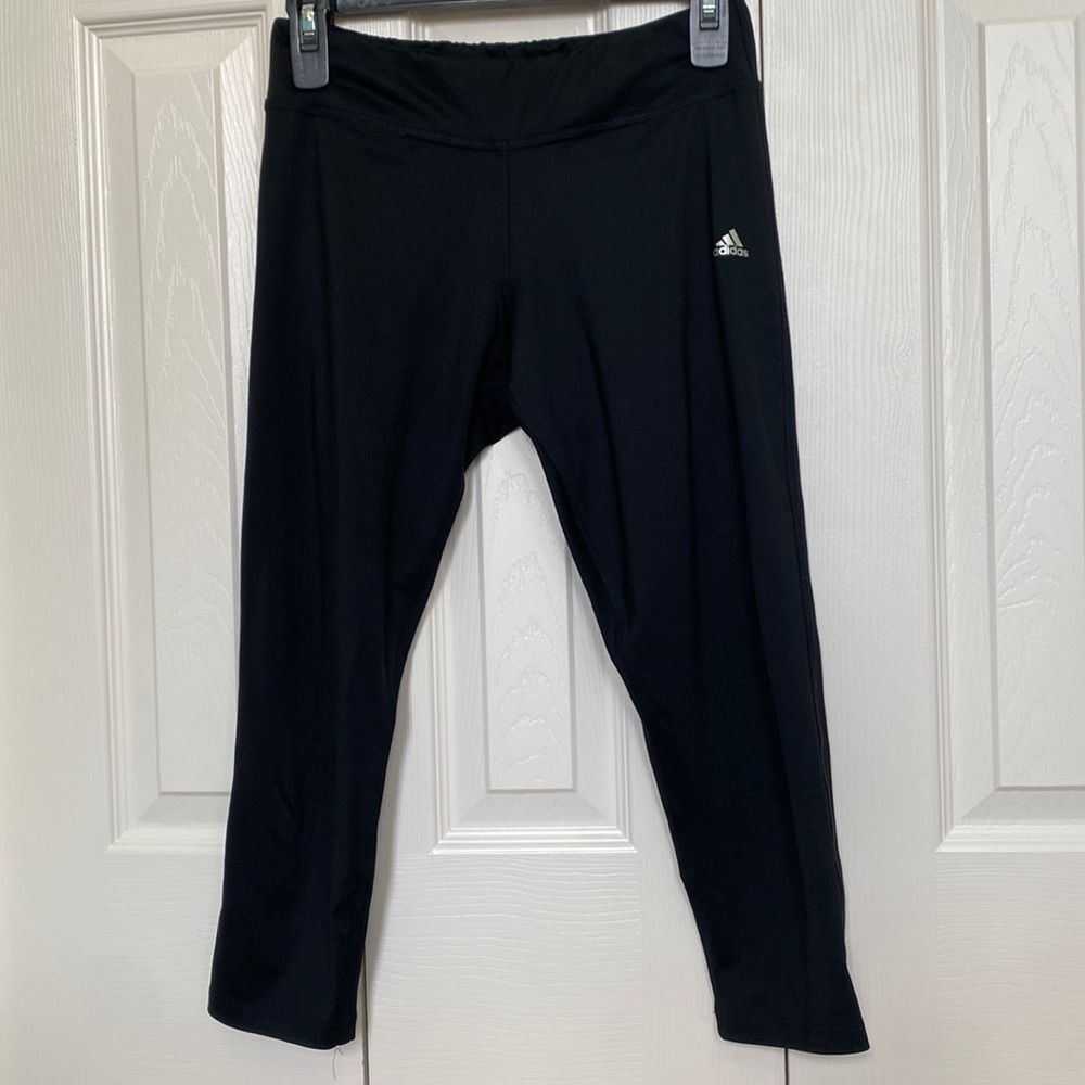 Adidas capri leggings